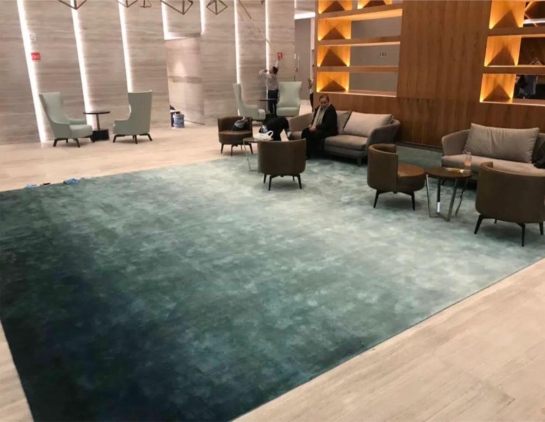 Tapete Bellouchi Silk and Wool no lobby do Sheraton Santos
